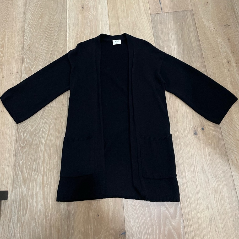 Aritzia Wilfred Oversized Cardigan